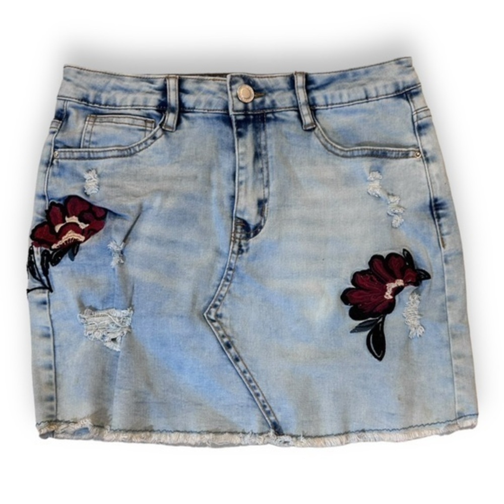 Vintage Women’s Medium Angel Kiss Jeans Embroidered Distressed Denim Skirt M
